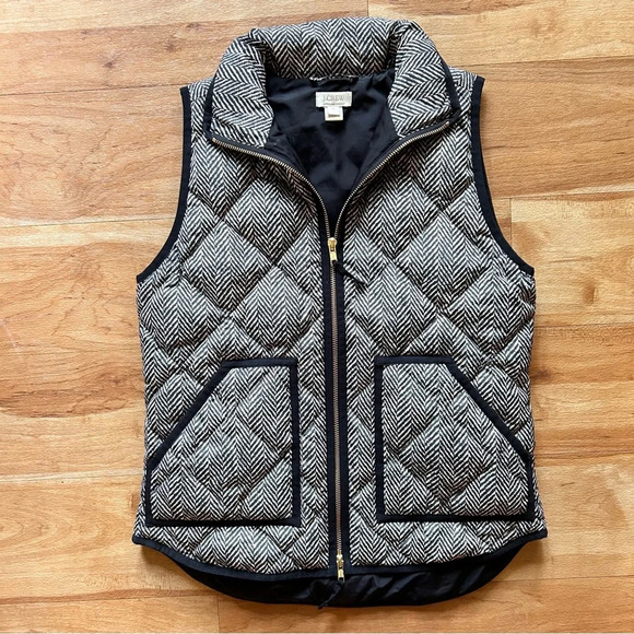J CREW Printed Quilted Puffer Vest XS - Picture 1 of 8